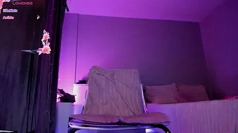 kyliejo18 webcam stripchat model stream image