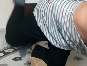 Ảnh stream của ALPHANDRE trên Stripchat