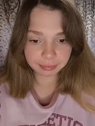 ảnh stream của Zuli_Kiska