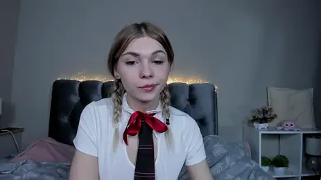 Blondy_Fina webcam stripchat model stream image