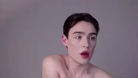 RobbyCharming xem trước webcam