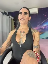 Nella_Dolls webcam stripchat model stream image